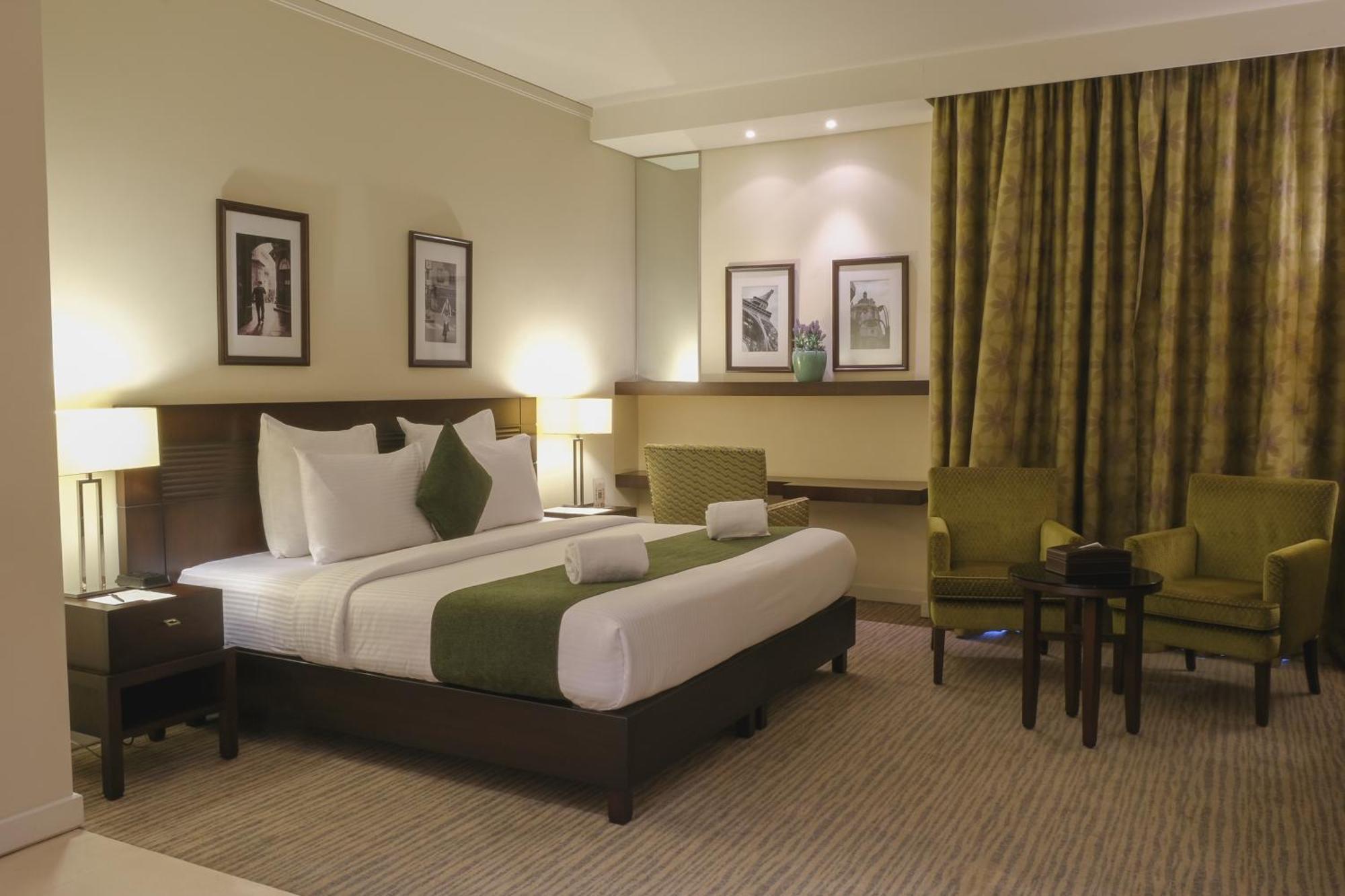 The Parisian Hotel Beirut Luaran gambar