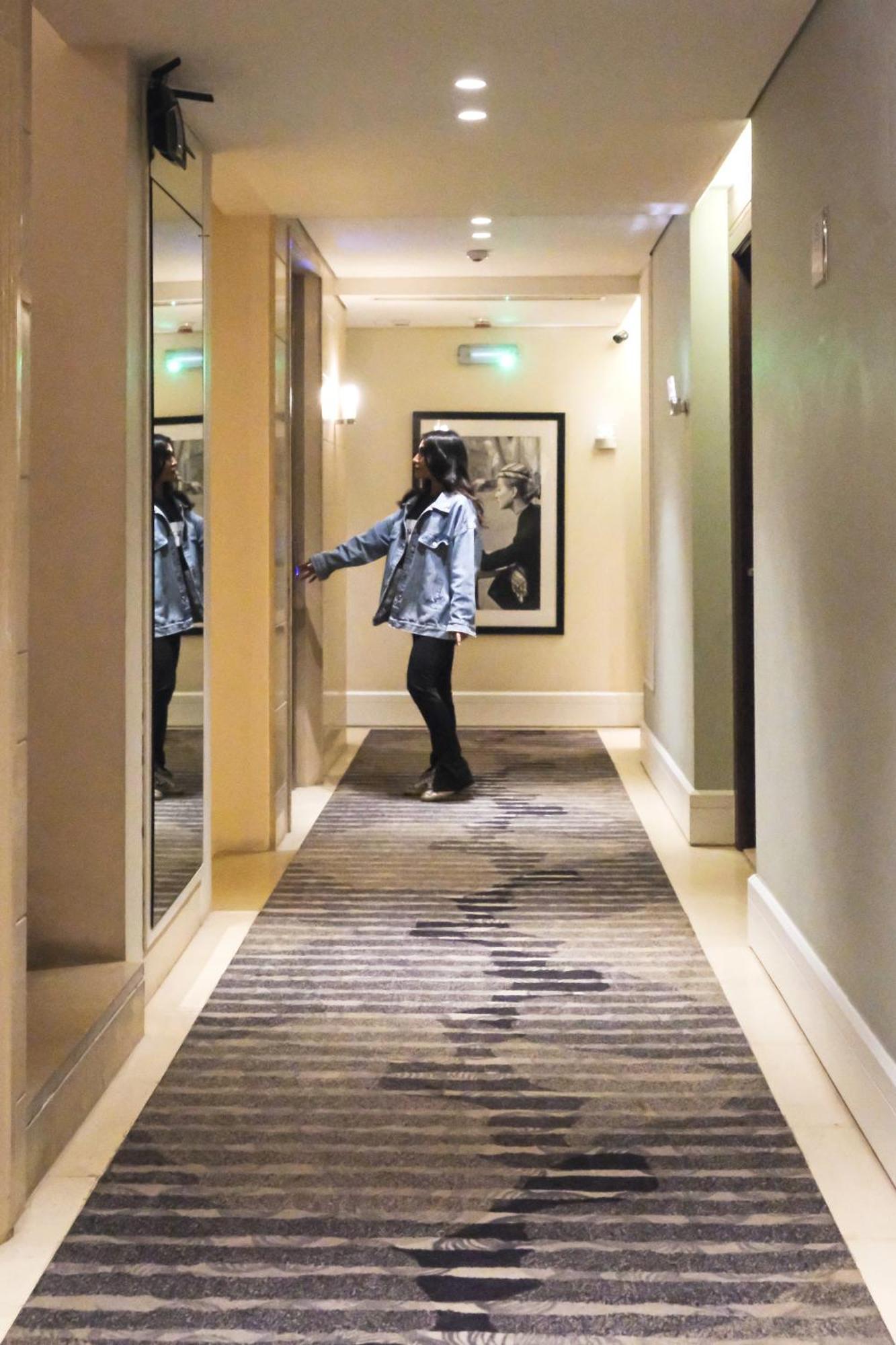 The Parisian Hotel Beirut Luaran gambar